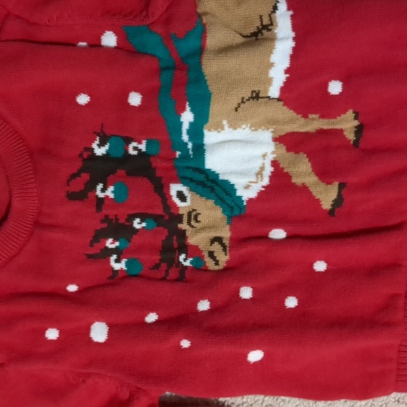 Children's Place Christmas reindeer sweater, worn once! - Picture 4 of 6